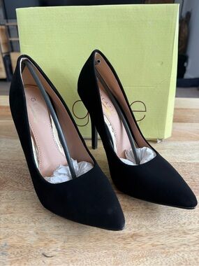 Glaze Black Suede Pointed Stiletto Pumps 7